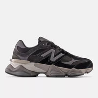 New Balance 9060 - Noir avec Castlerock et Rain Cloud / 3.5